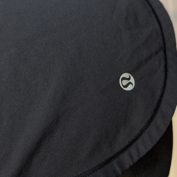 LULULEMON Black Lasercut In a Flash Singlet Athletic Tank Top Size M - Picture 8 of 10